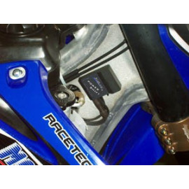 Cambio Elettronico POWER SHIFT NRG consente di inserire le marce senza l'uso della frizione e ad acceleratore completamente aperto.