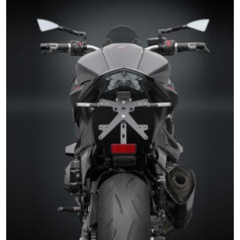 Porta Targa Regolabile Omologato RIZOMA linea FOX con luce targa LED e Catadiottro Specifico per KAWASAKI  Z 800 / ABS (2013>)