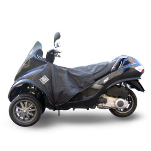Termoscud Tucano Urbano 062 PIAGGIO MP3 nero
