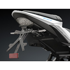 Porta Targa Regolabile Omologato RIZOMA linea FOX con luce targa LED e Catadiottro Specifico per SUZUKI GSR 750 (2011>) - GSX-S 750 (2010>)