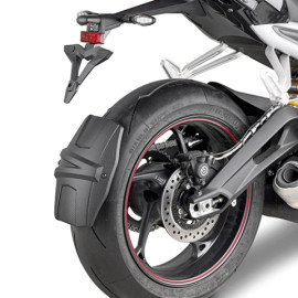 Kit specifico per paraspruzzi universale aggiuntivo RM01, RM02 per TRIUMPH Street Triple 765 (17 > 18)