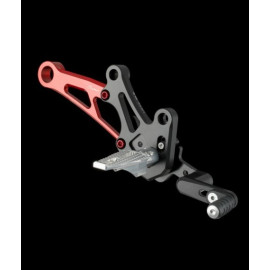 Pedane regolabili con poggiapiede SNODATO Lightech Ducati DIAVEL (2011-2017) - Colore Rosso -
