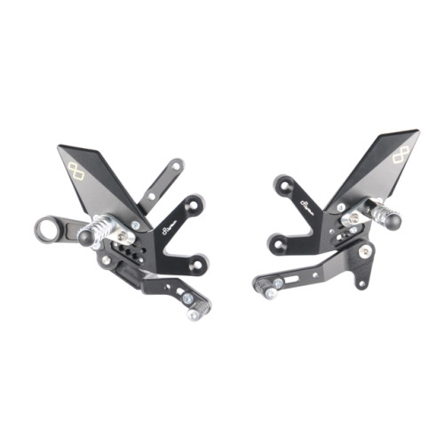 Pedane regolabili con poggiapiedi fisso per SUZUKI GSX-S 1000 (2015-2017)