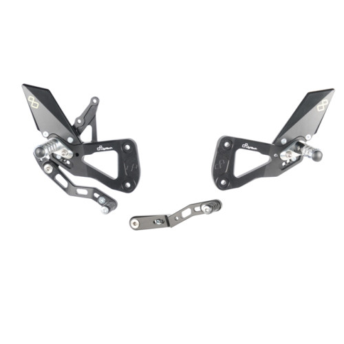 Pedane regolabili con poggiapiedi fisso CAMBIO NORMALE E ROVESCIATO per SUZUKI GSX-R 1000 (2017)