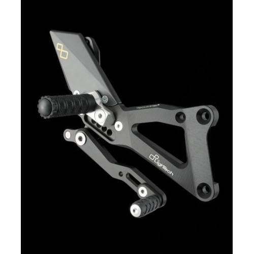 Pedane regolabili con poggiapiede snodato Lightech YAMAHA R1 (2007- 2008)