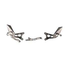 Pedane regolabili con poggiapiede snodato Lightech YAMAHA R6 (2006-2007)