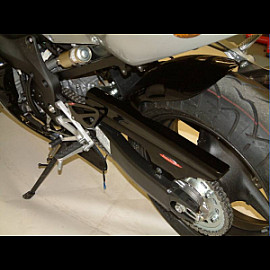 Parafango Posteriore in ABS Colore Carbon Look con Paracatena per HONDA CBR600F 01-10/CBR600FS SPORT 01-02
