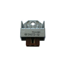 Regolatore di Tensione Giapponese SH672-12 - 12V - 4 FASTON - morsettiera marrone per APRILIA SCARABEO 50 DI-TECH (2001/2004) / SR 50 DI-TECH/EURO2/FACTORY (mot. DI-TECH - 2000/2005)