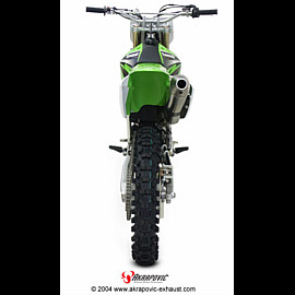 Terminale di scarico Akrapovic SPLIT-ON Ovale full Titanio con DB-Killer NON Omologato KawasakiI KX 250 F (2004/2005) FINO AD ESAURIMENTO SCORTE